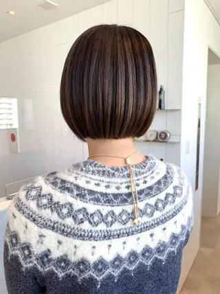 ショート カラー 大人上品特化 レイヤー🇺🇸山村のヘアスタイル