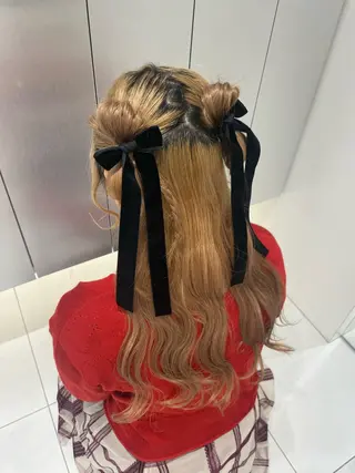 ヘアアレンジ ヘアセット🎀耳つぼ 👂💎MONAMIのヘアスタイル