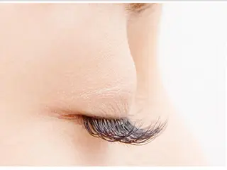 マツエク・マツパ SHE. hairdesignのヘアスタイル