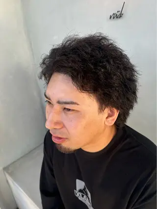 パーマ 加納 孝也のヘアスタイル