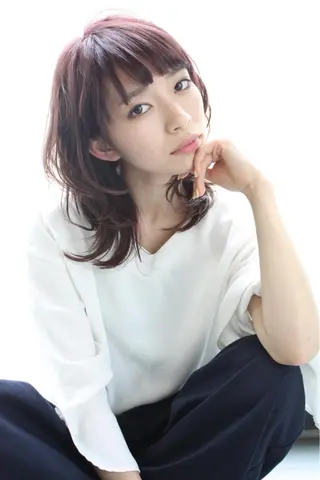ミディアム カラー パーマ tuuli トゥーリのヘアスタイル