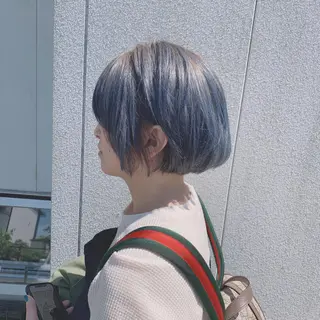 カラー 綿貫 美雪のヘアスタイル