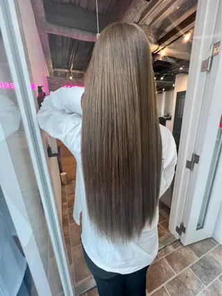 ロング カラー ヘアカラー&縮毛矯正 STAR☆RIVERのヘアスタイル