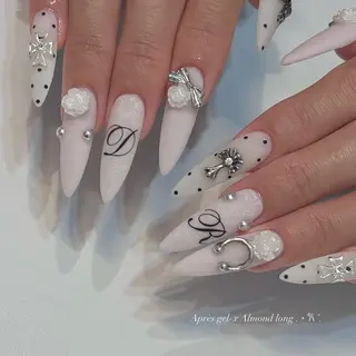 ネイル BONNIE MIKIのネイルデザイン