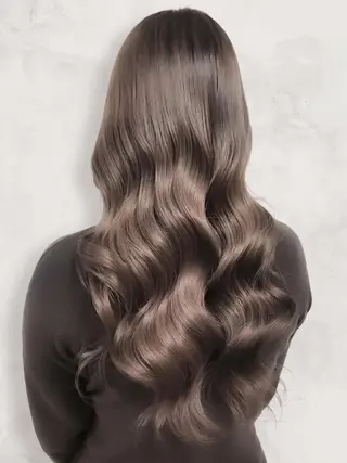 カラー ロング ショートヘア⭐️ 和田 洋のヘアスタイル