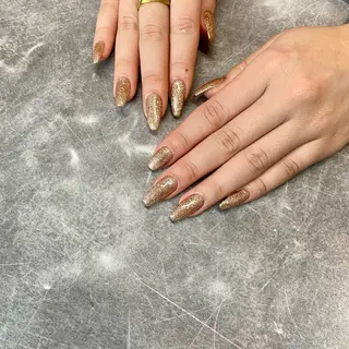 ネイル 山﨑 葉月のネイルデザイン