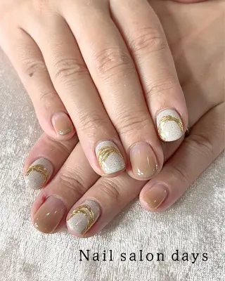 ネイル Shimomura Risaのネイルデザイン