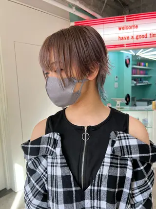 ショート 💥ウルフカット デザインあんな💥のヘアスタイル