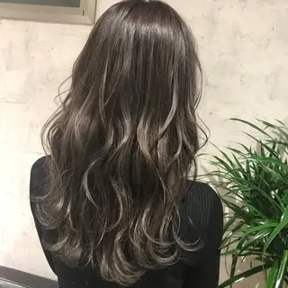 ロング カラー 髪質改善will hairdesignのヘアスタイル