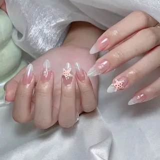 ネイル LANA NAILのネイルデザイン