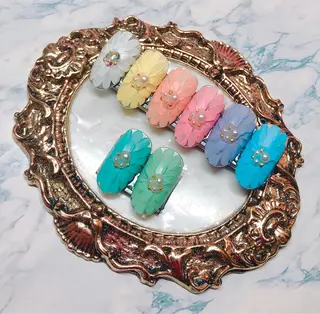 ネイル CROWN プライベートサロンのネイルデザイン