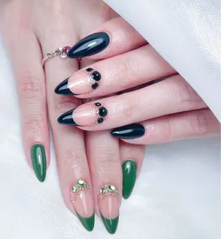 ネイル M🌷nail 長さだし専門店のネイルデザイン