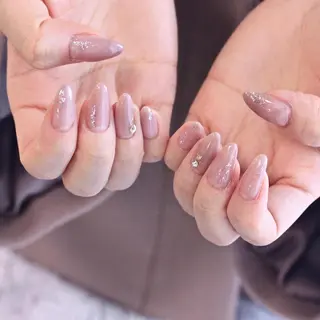 ネイル Elio所属・Elio 国泰寺のネイルデザイン