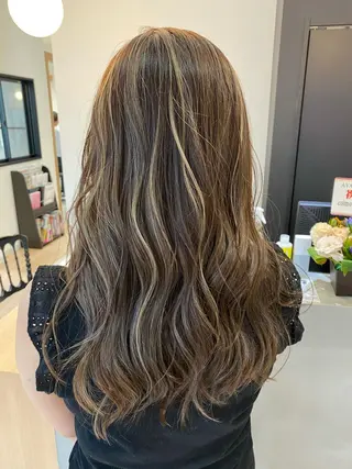 ロング カラー 鍵谷 公宏のヘアスタイル