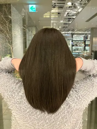 ミディアム カラー 山縣 稚子のヘアスタイル