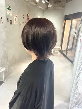 ショート カラー door white hideのヘアスタイル