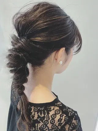 ロング ヘアアレンジ 久保田 茜のヘアスタイル