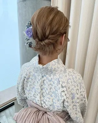 ミディアム ヘアアレンジ サソウ ユリエ🥥のヘアスタイル