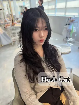 ロング レイヤーカット 中屋光貴のヘアスタイル