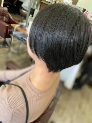 ショート 💎白髪染めも対応 🙆👌山本明菜のヘアスタイル