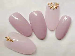 ミディアム ネイル Nagumo Mのネイルデザイン