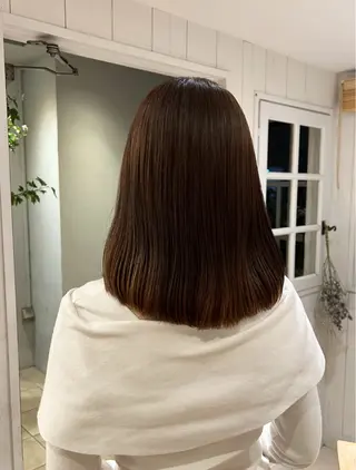 ミディアム yusa🌿‬レイヤ ー/赤みなしカラーのヘアスタイル