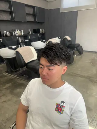 ショート 野上 晃生のヘアスタイル