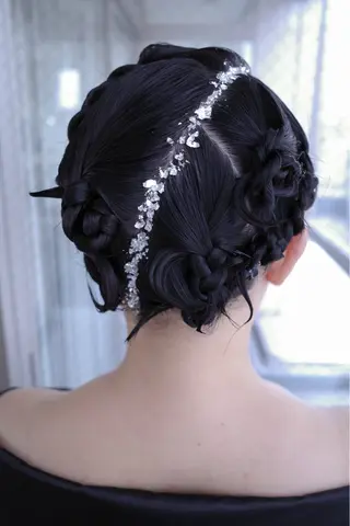 ショート ヘアアレンジ tukka soin KOBE所属・NAGI ヘアメイクのヘアスタイル