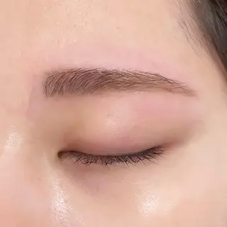 アイブロウ 坂田 りおのマツエク・マツパデザイン