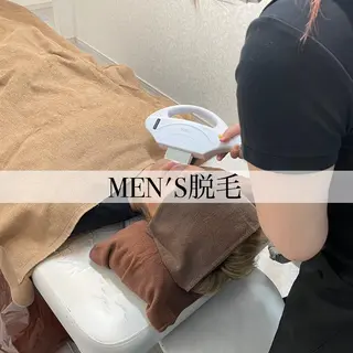 メンズ 上原 麻彩のマツエク・マツパデザイン