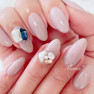 セミロング 塚田 由香里のネイルデザイン