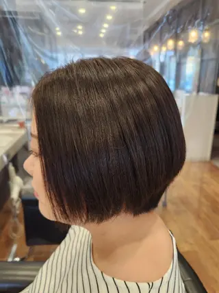 ショート パーマ 橘　 莉穂のヘアスタイル