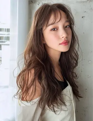 ロング カラー Lafithhair lov. 福山駅家店のヘアスタイル