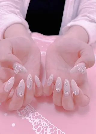 ネイル はぴねす所属・横浜 美夢のネイルデザイン