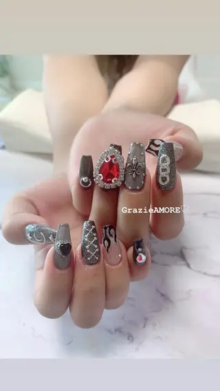 ネイル Grazie AMOREのネイルデザイン