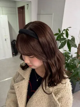 ミディアム カラー ヘアアレンジ 暖色系/透明感 治野心のヘアスタイル