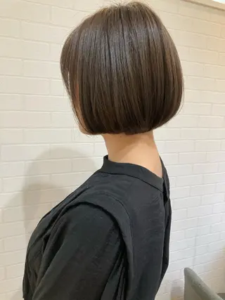 ショート カラー 韓国風⭐️くびれヘア 🍀高津かえでのヘアスタイル