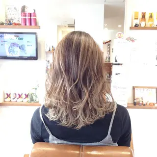 ミディアム カラー 辨天 勇介のヘアスタイル