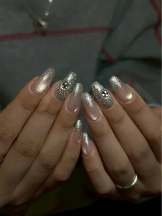 ネイル D.d nail Shioriのネイルデザイン