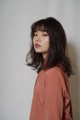 ミディアム カラー パーマ ヘアアレンジ メンズ キッズ ネイル マツエク・マツパ 藤井 仁紀のヘアスタイル