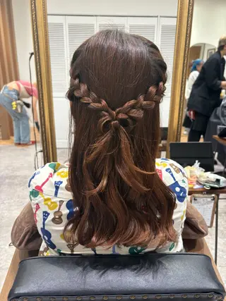 ヘアアレンジ ピンクカラーアレンジ 🩷AYANA🩷のヘアスタイル