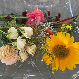 TIDEHAIR SHIHOのヘアスタイル