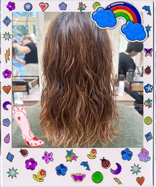 ミディアム パーマ ブリーチパーマ 🎀Rumiのヘアスタイル