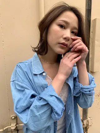 ミディアム カラー 安達 俊亮のヘアスタイル