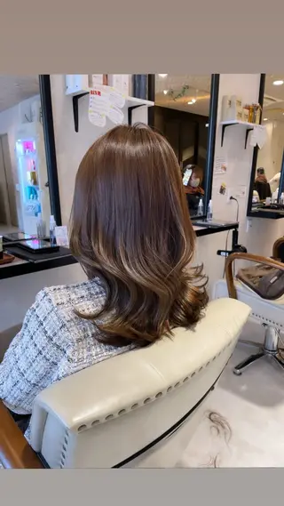 セミロング カラー 本店店長☆ 前原海翔のヘアスタイル