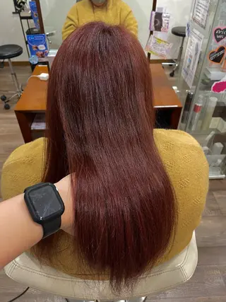 ロング カラー 山田 梓のヘアスタイル