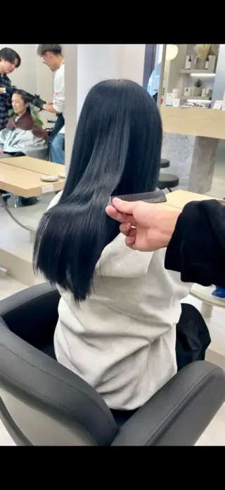 『最新ヘア・髪革命』 🐬YUYA🐬のヘアスタイル