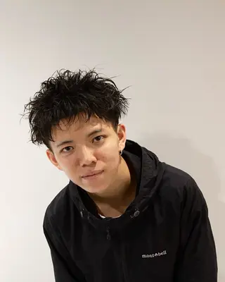 ショート パーマ メンズ シャドウパーマ/ ルーズパーマ/メンズのヘアスタイル