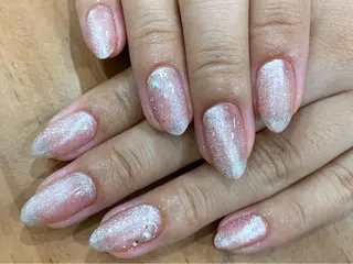 ネイル 中川 愛理のネイルデザイン
