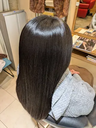 セミロング 塚原 友紀子のヘアスタイル
